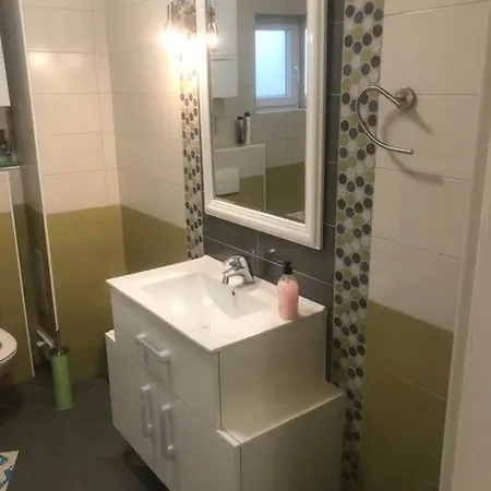 Arena-velesajam Vito Apartment Zagreb